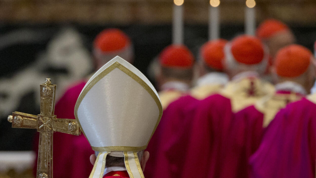 Cónclave en el Vaticano para elegir al nuevo Papa